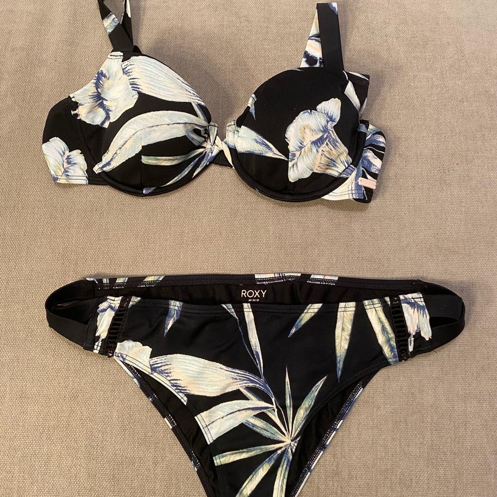 Roxy Swimsuit New Palm Print Size M